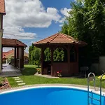 Feriehus Szepkilatas Vendeghaz *