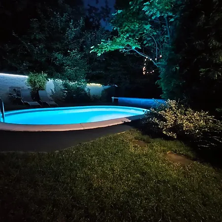 Szepkilatas Vendeghaz Holiday home *